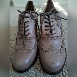 Steve Madden Oxford Heels